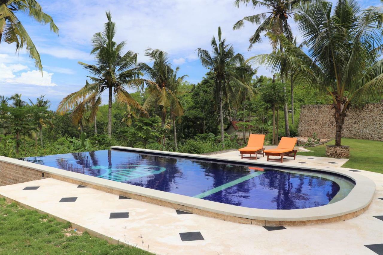 Villa Ume Tenang Nusa Penida Exterior photo