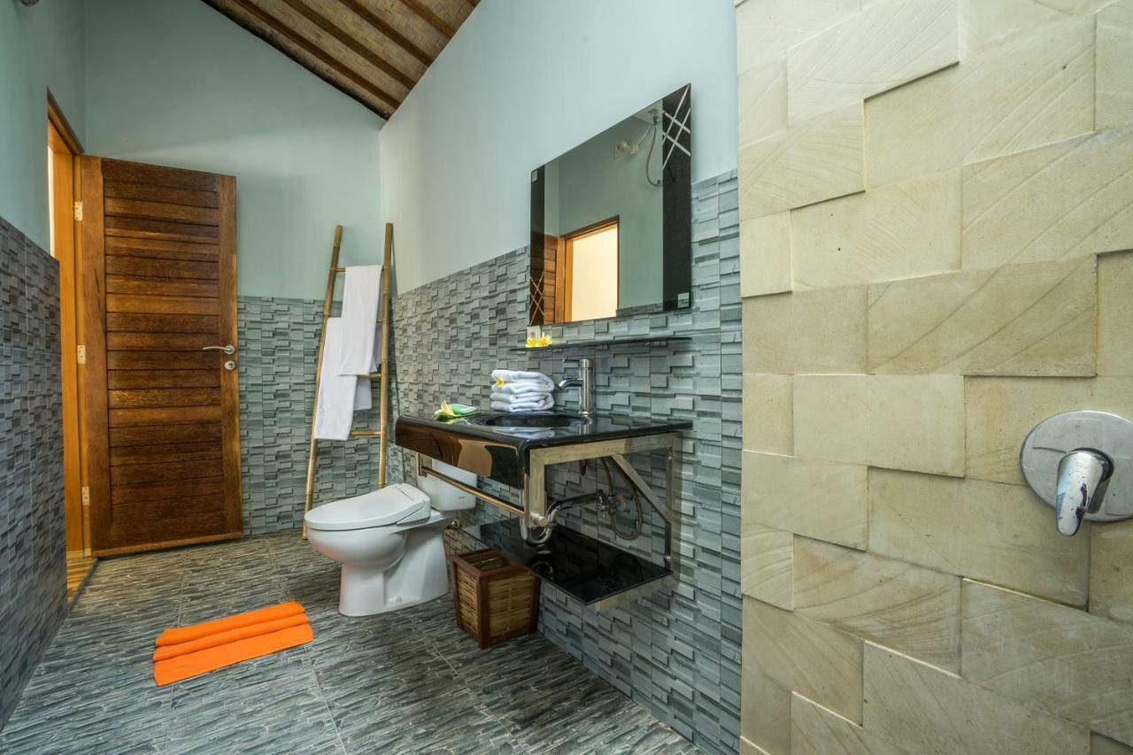 Villa Ume Tenang Nusa Penida Exterior photo